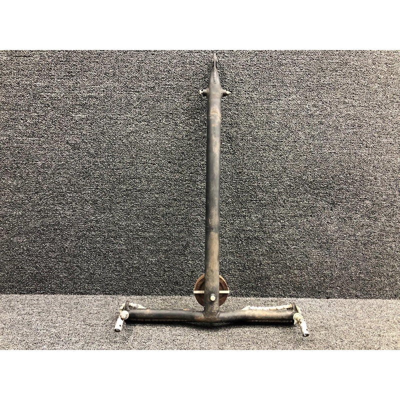 0411221-3 (Alt: 0411326-3) Cessna 172 Control Column Assembly