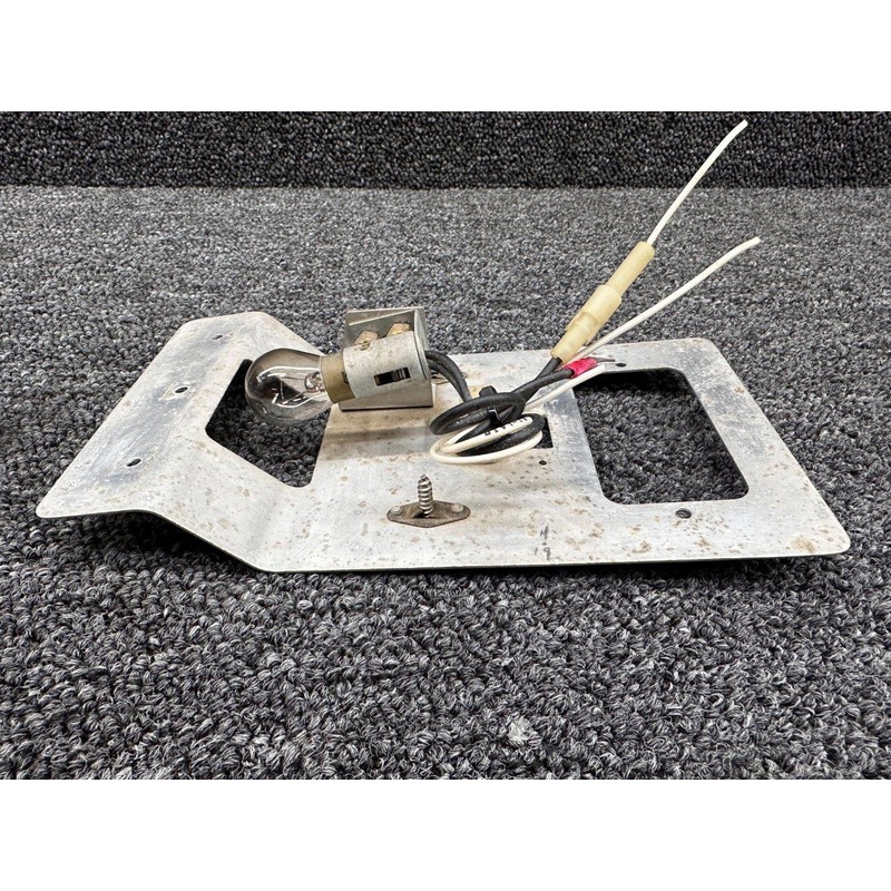 0511325-1 Cessna 172N Overhead Console Support Assembly with Light