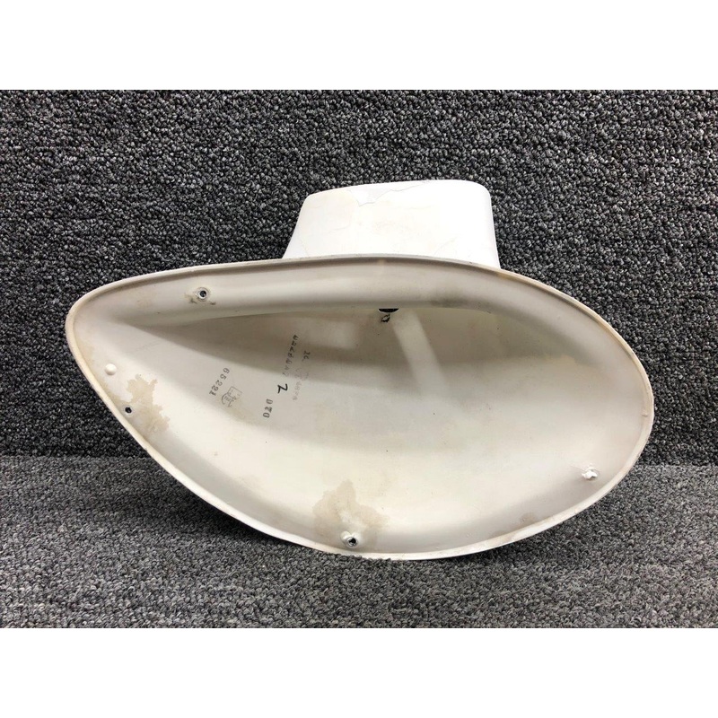 0523047-2 (USE: K0523047-2) Cessna R172K Upper Lift Strut Fairing RH