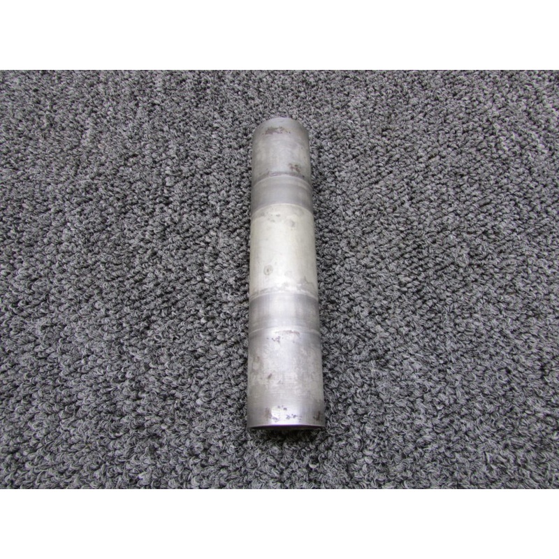 0543003, 0543002, 0742410-8 Cessna 172 Nose Gear Axle has Spacers & Ferrules