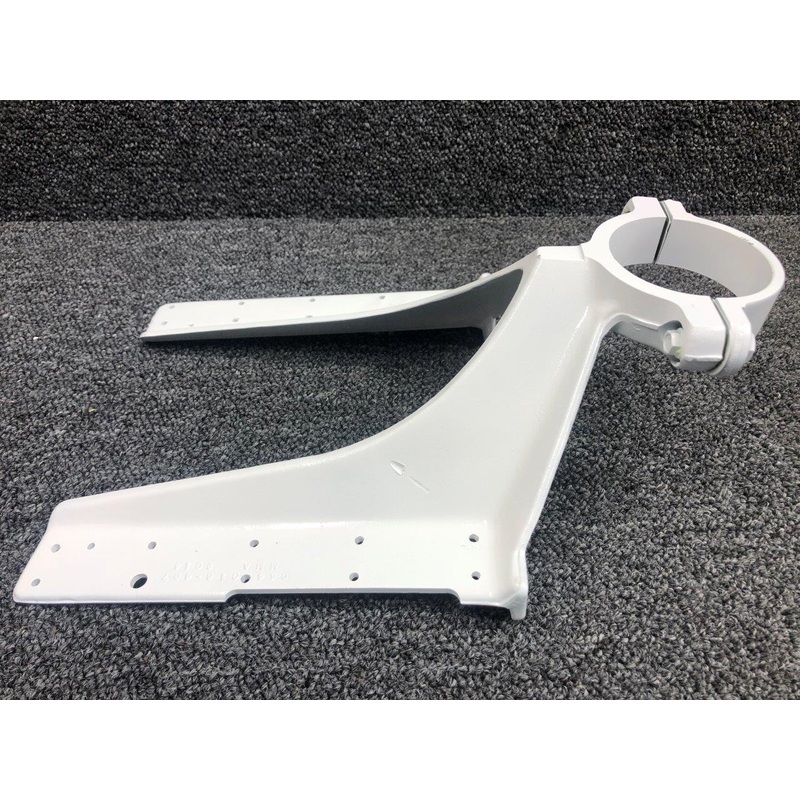 0543016-1 / 0543018-1 Cessna 172P Nose Gear Fitting Lower W/ Cap and 8130