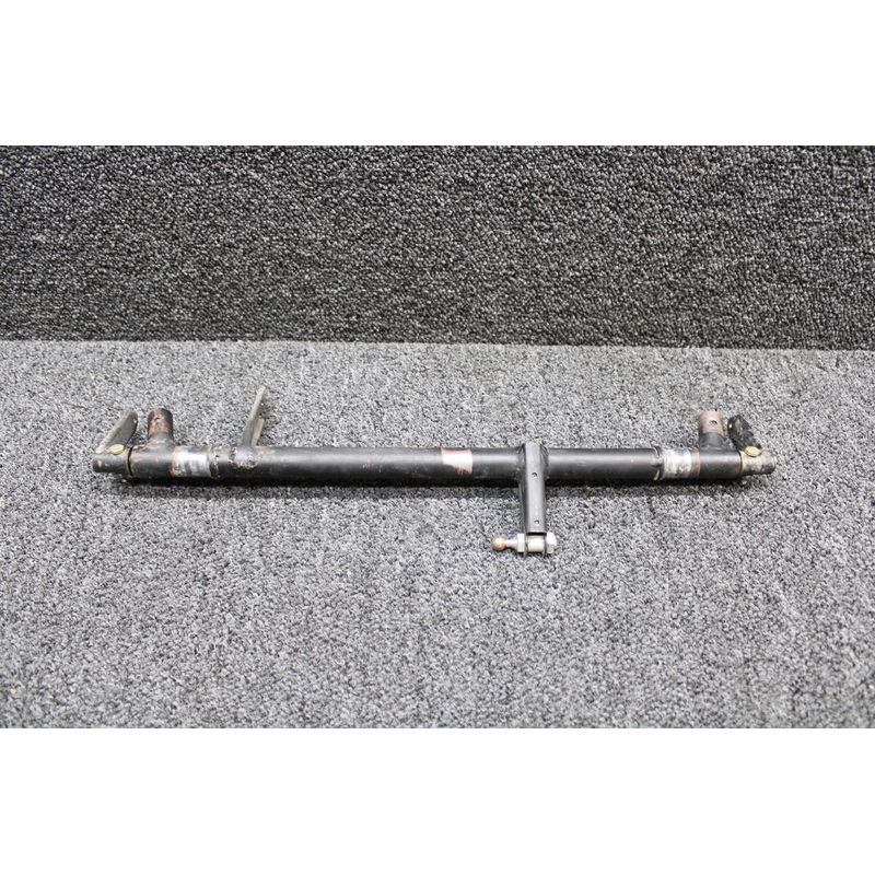 0411526-1 (USE: 0411526-3) Cessna 150F Rudder Bar Assembly Forward