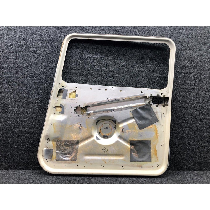 0511803-74 Cessna 172RG Cabin Door Structure RH