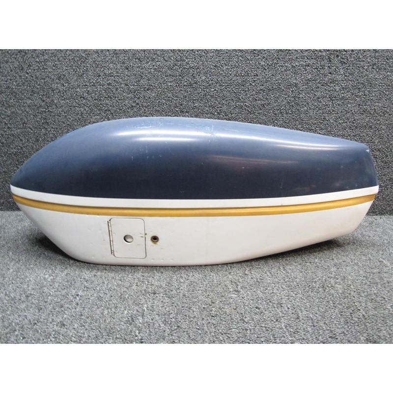 0541223-17 Cessna 172N Wheel Pant Assembly LH W/ Lock Door