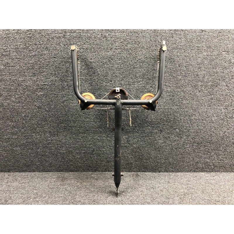 0560006-6, 0511782-17 Cessna 172K Control Yoke Assembly with Pulleys and Joints