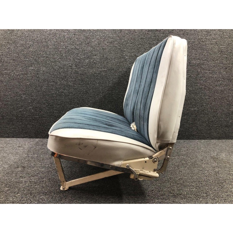 0500210-28, 0500210-29 Cessna 172F Individually Reclining Rear Seat Assembly