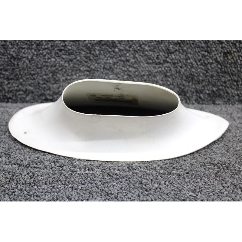 0522150-2-D70 Cessna 172M Strut Fairing Lower RH