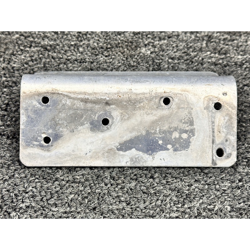 0513395-2 (Use: 0713194-3) Cessna 172N Fuselage Step RH (No Grip)