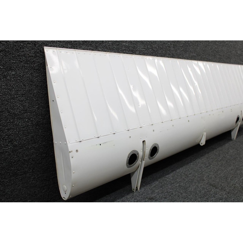 0523901-34 Cessna 182Q Flap Assembly RH