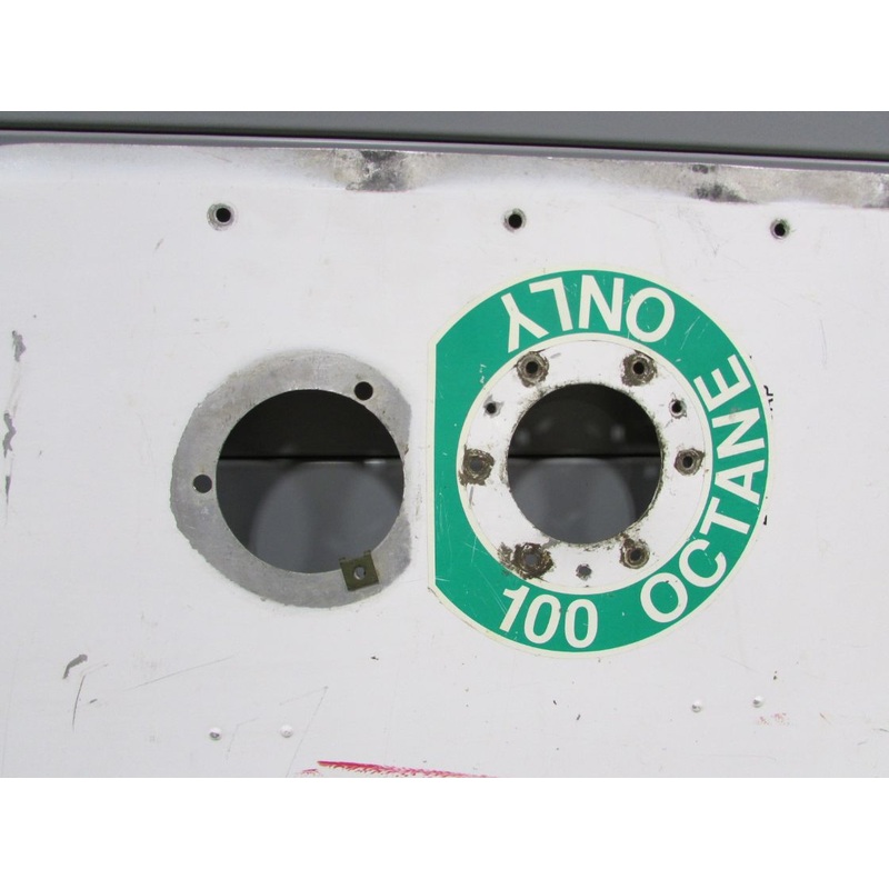 0523521-26 Cessna 172M Tank Well Cover Assy RH without Indent (Deep Scratches)