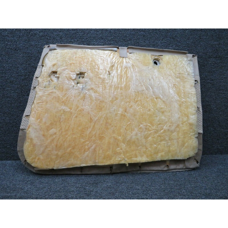 0700693-3 (0700702-10-532) Cessna 182G Upholstery Panel Cabin Door LH