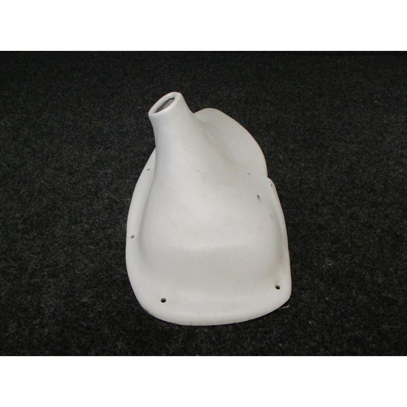 0441227-2-D70 Cessna Fairing RH (New Old Stock) (SA)