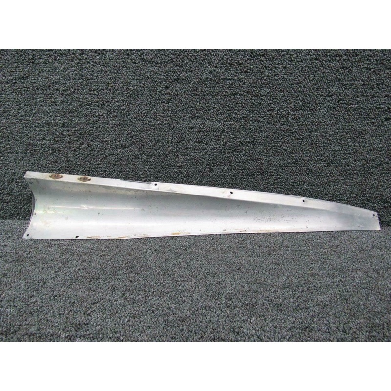 0442029- 202 Cessna 150E Horizontal Fairing RH