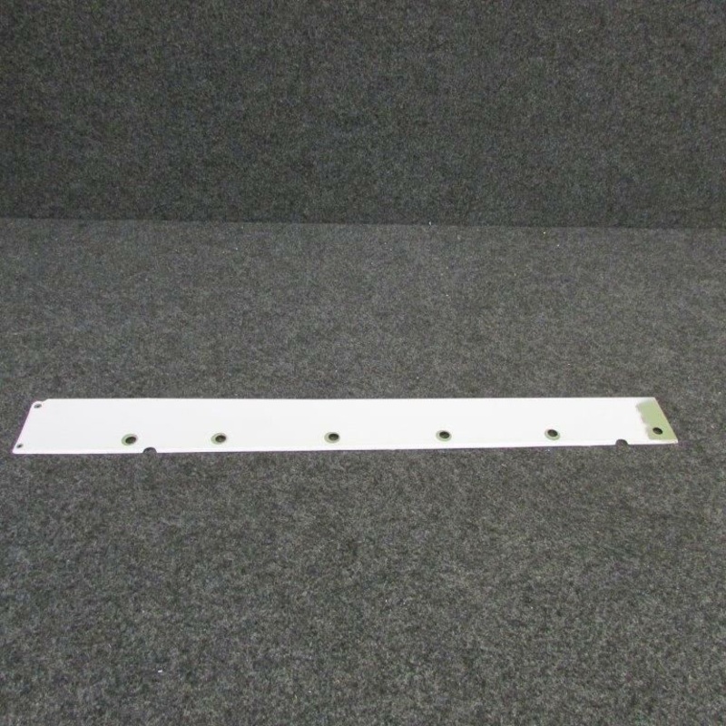 0520016-3 Cessna 172R / 172S L/H Wing Root Fairing