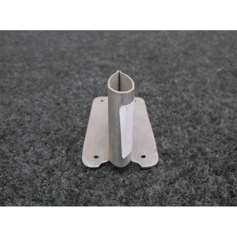 0411670 Cessna Bracket Assembly (New Old Stock) (SA)