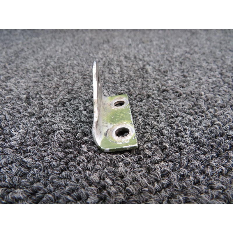 0510205-7 Cessna Seat Belt Attachment Fitting Inboard LH / Outboard RH