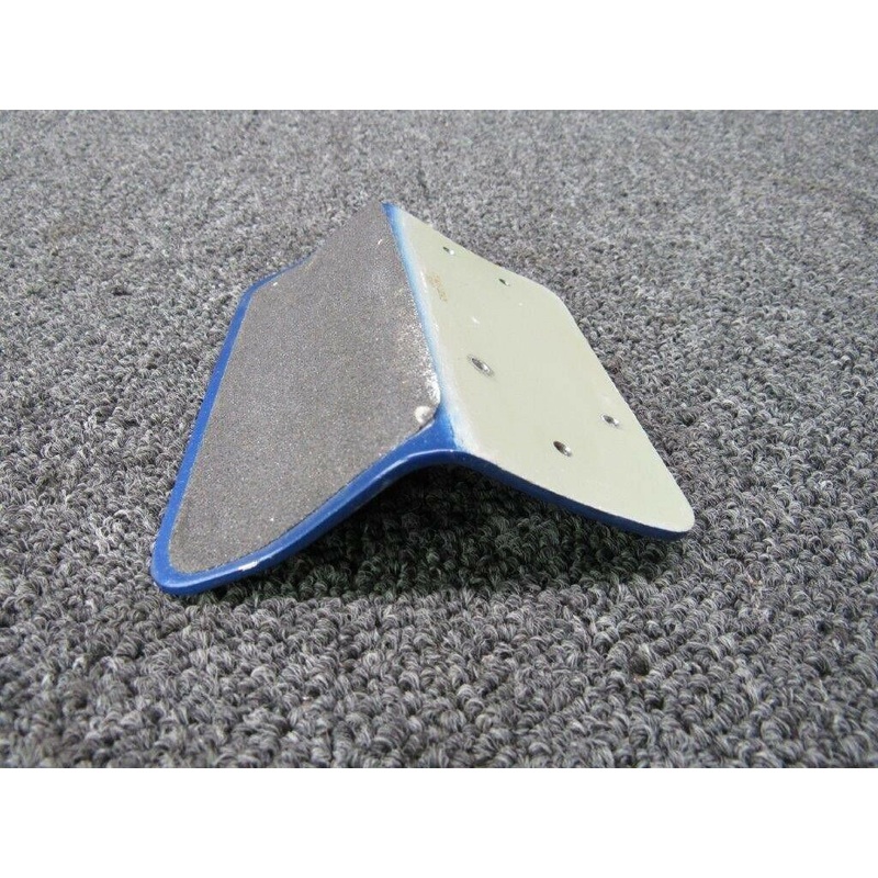 0513418-3 Cessna 182T Step Assembly Forward LH