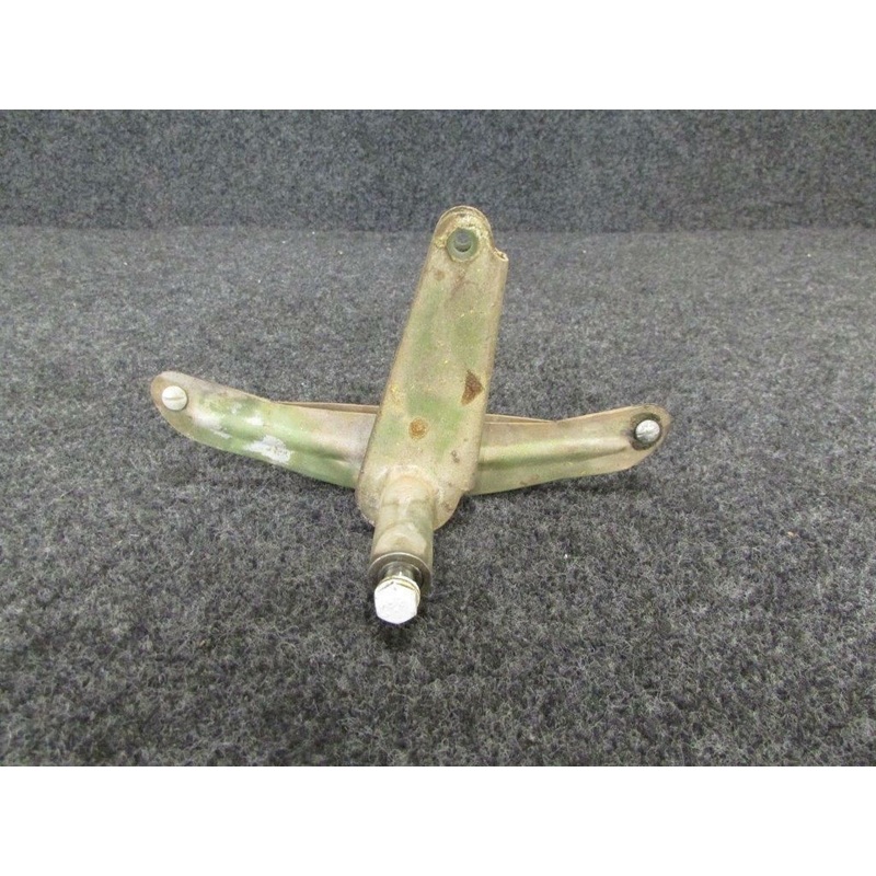 0523535-1 Cessna 172 Flap Bellcrank Assy RH
