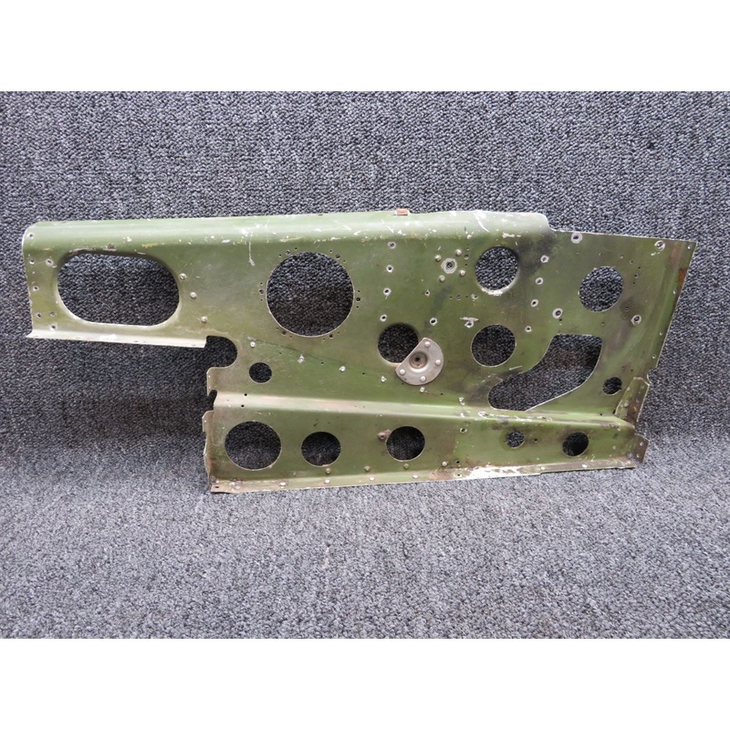 0510113-32 Cessna A185E Bulkhead Assy Front Tunnel