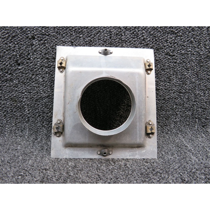 0552163-14 Cessna 172N Pan Adapter Assembly