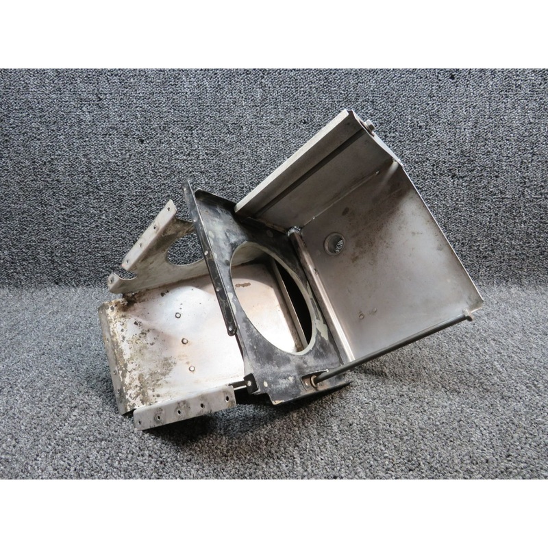 0553022-1 Cessna 172P Battery Tray Assembly W/ External Power Bracket