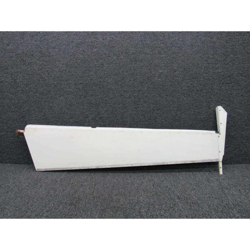 0432001-52 Cessna 150J Elevator Assy RH (Minus Trim Tab)