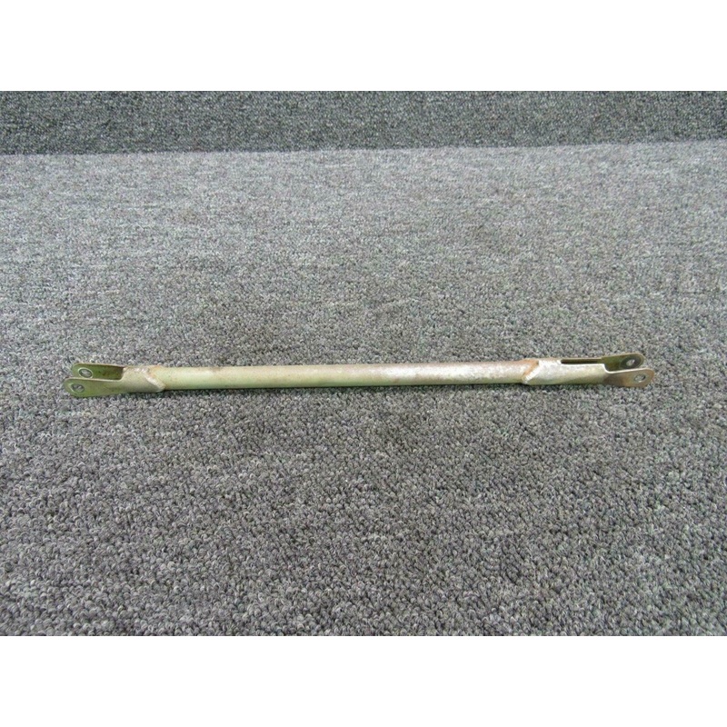 0510161 (Use: 0760005-1) Cessna Bellcrank To Control Tee Tube