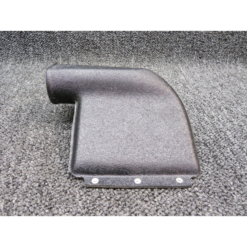 0513386-10  Cessna 172S Nozzle Assembly Defroster RH