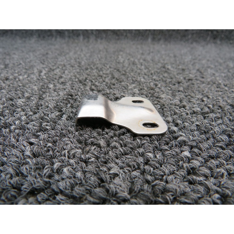 0517002-1 Cessna 172 Cabin Door Plate Striker LH, RH