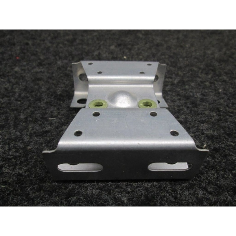0511465-1 Cessna Bracket (New Old Stock)