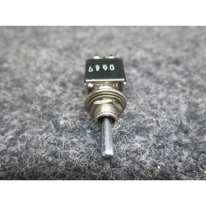 S16595-1 Cessna Switch (NEW OLD STOCK) (Y17)