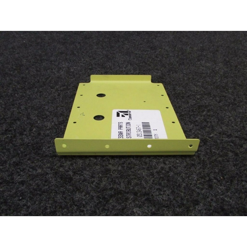 0513467-1 Cessna Stiffener Assembly (NEW OLD STOCK) (SA)