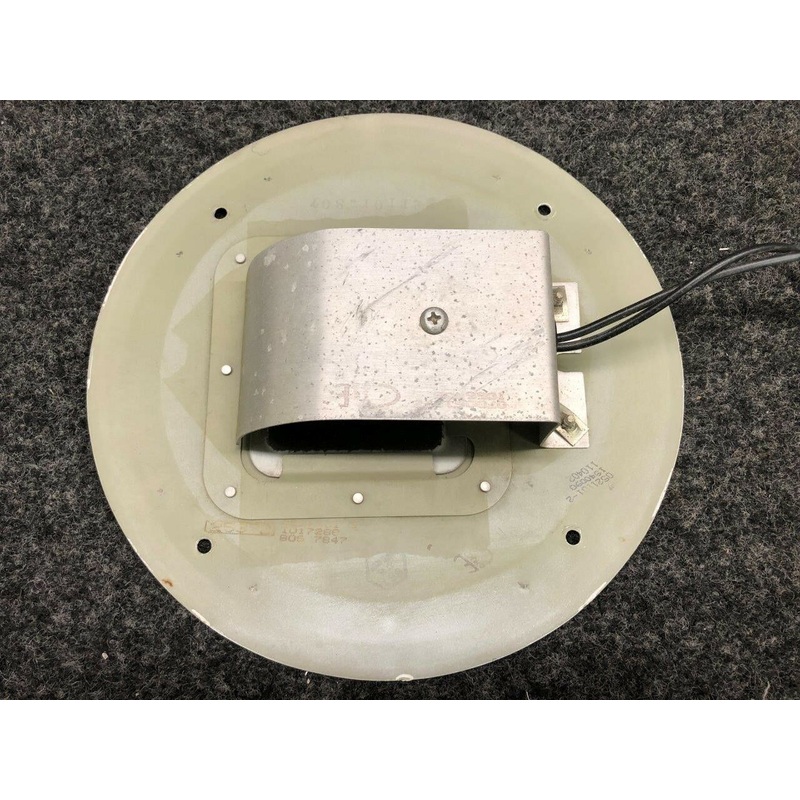 0521101-7, 0521101-2 Cessna 172S Courtesy Light Assembly