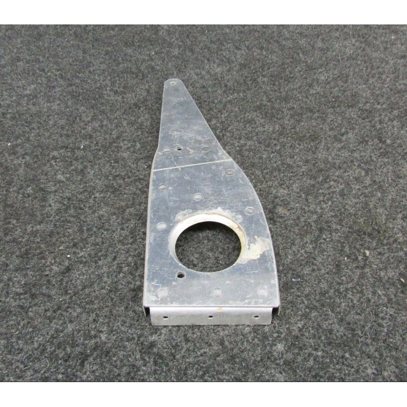 0523901-9 (USE: 0523901-14) Cessna Arm Assy Flap (JC)