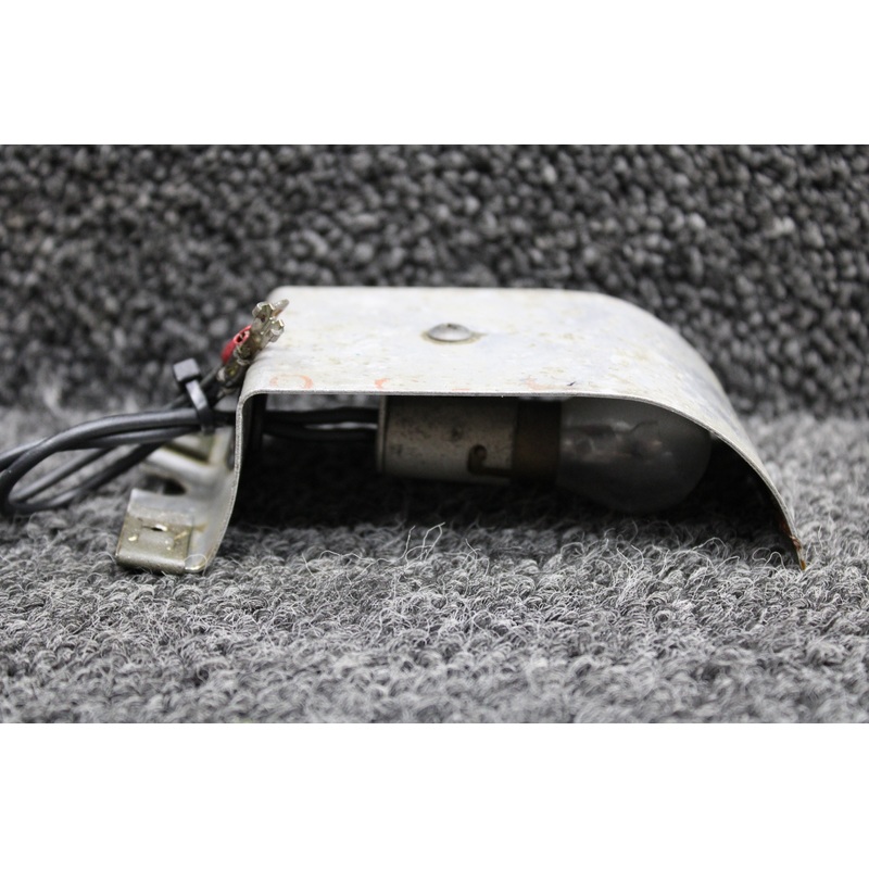 0700616-1 Cessna T210N Shield Assy Courtesy Light (Volts: 28)