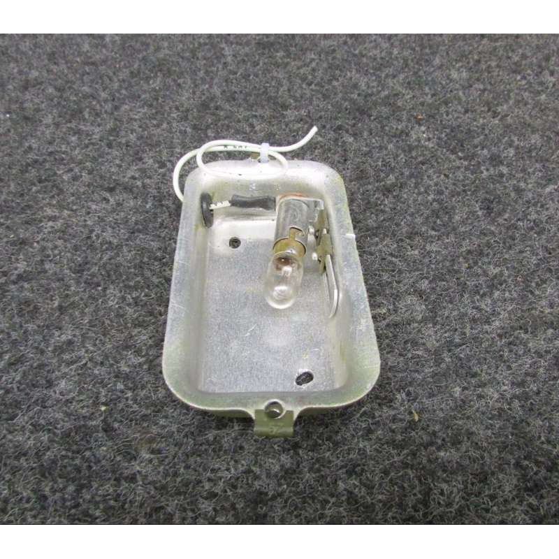 0413140-5 Cessna A185F Reflector Assy Courtesy Light 24V