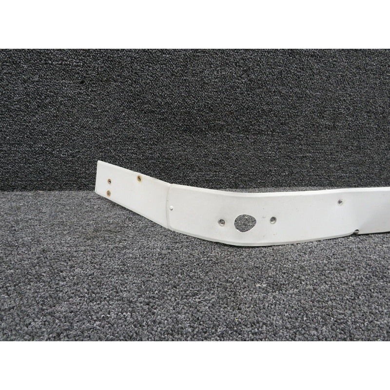 0520005-10 Cessna 172D Forward Wing Fairing LH