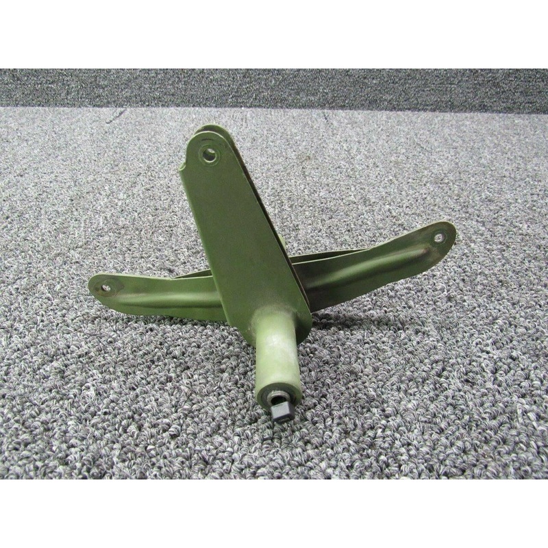 0523535-7 Cessna 150B Flap Bellcrank Assy LH