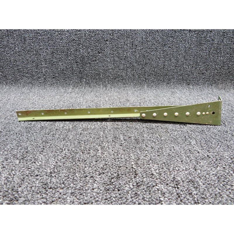 0710024-4 Cessna 180J RH Stringer W/ Bracket