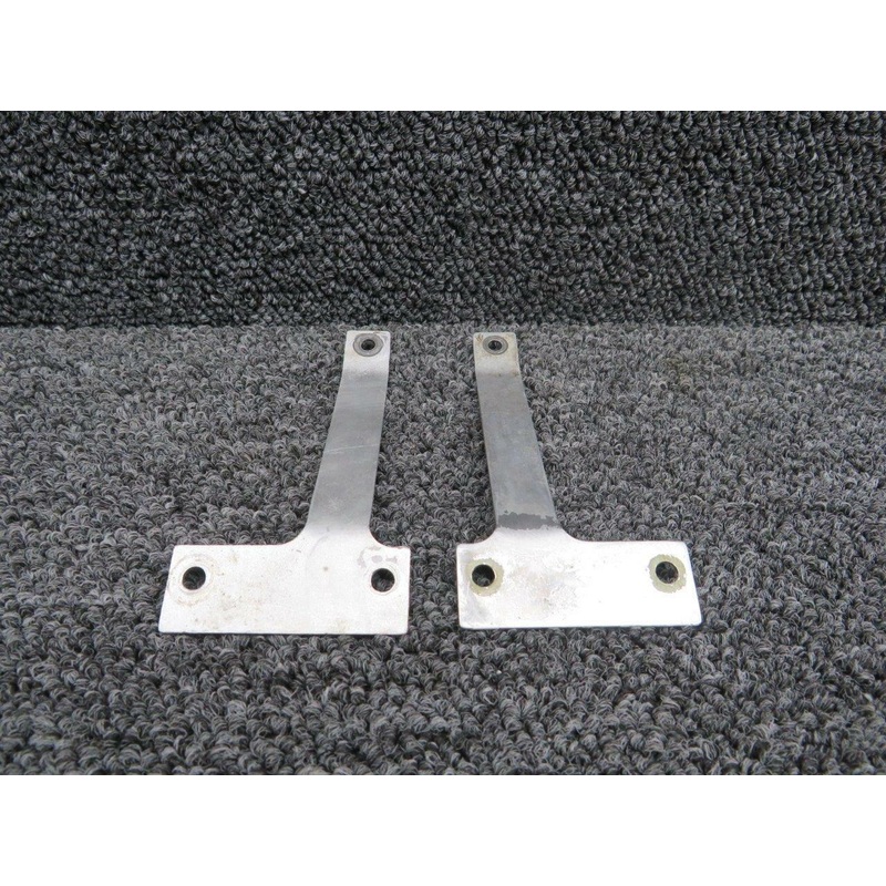0500315-2 / 0500315-1 Cessna 150 / 185 Fuel Strainer Bracket Set