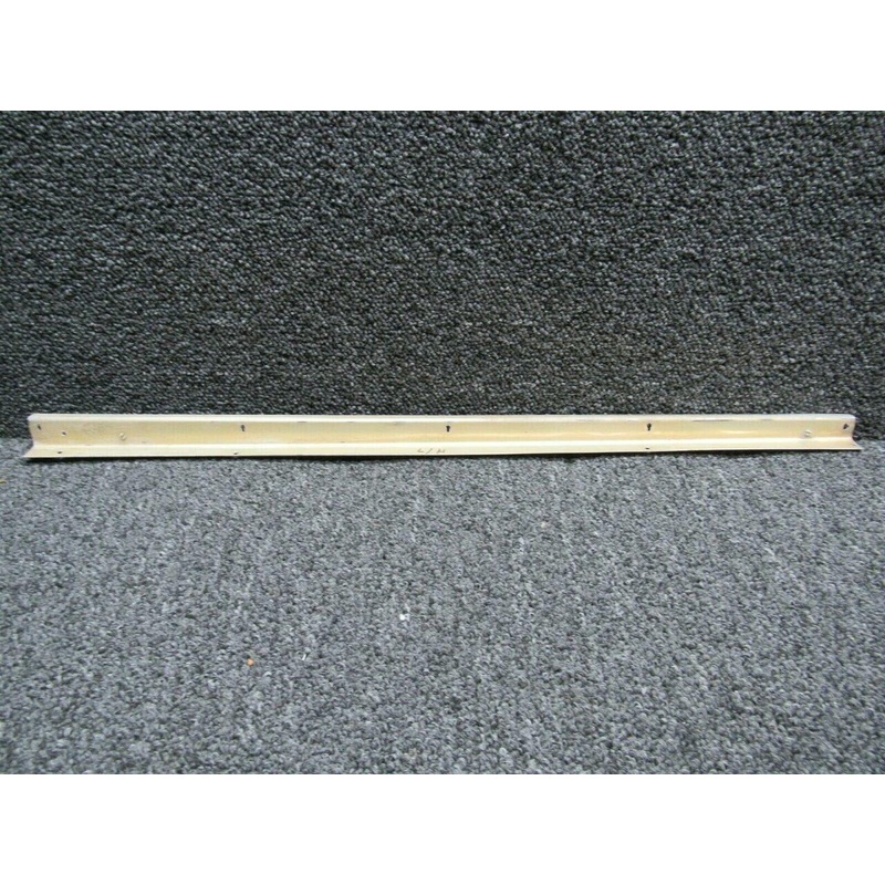 0515024-1 Cessna 172N Headliner Retainer LH