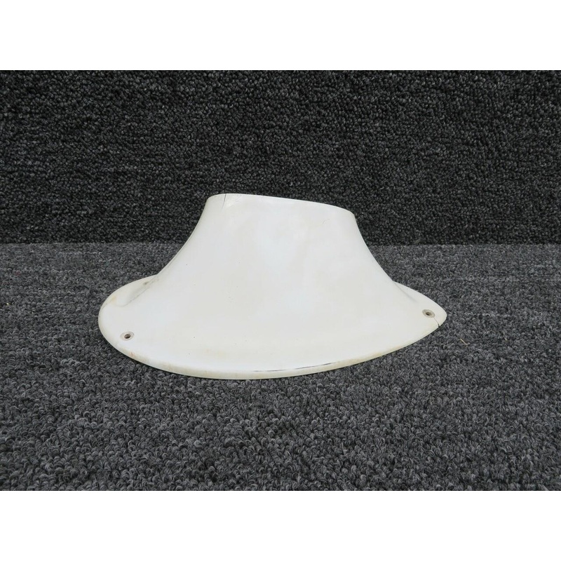 0522150-1 (USE: 0522150-1-D70) Cessna 172D Lower Strut Fairing LH