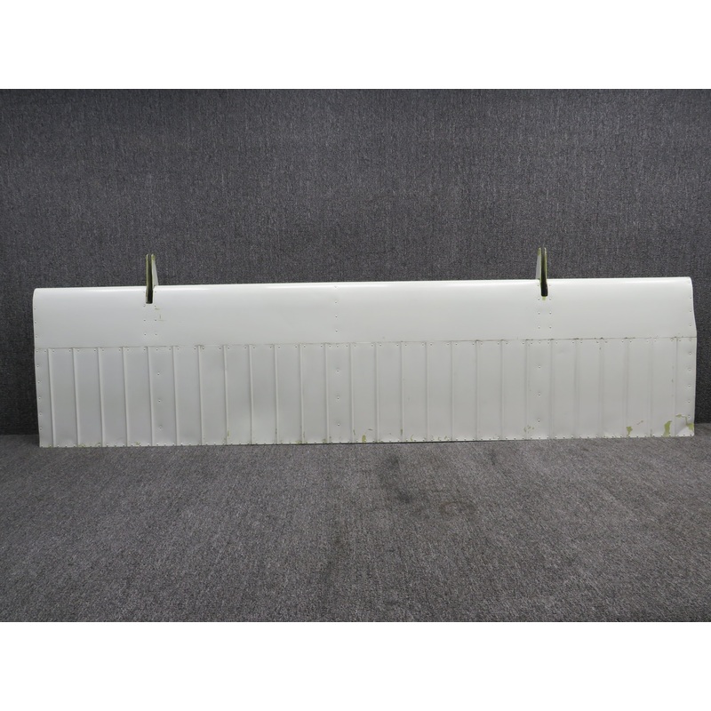 0523901-35  Cessna 172D Flap Assembly LH