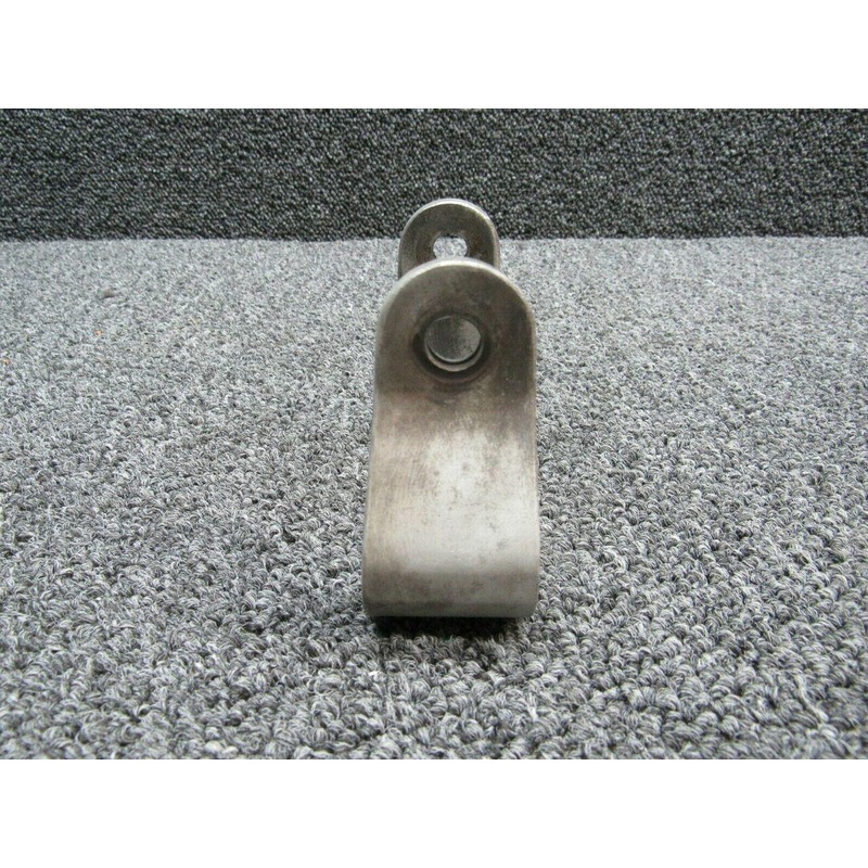 0550350-1 Cessna 172N Bracket Alternator Mounting