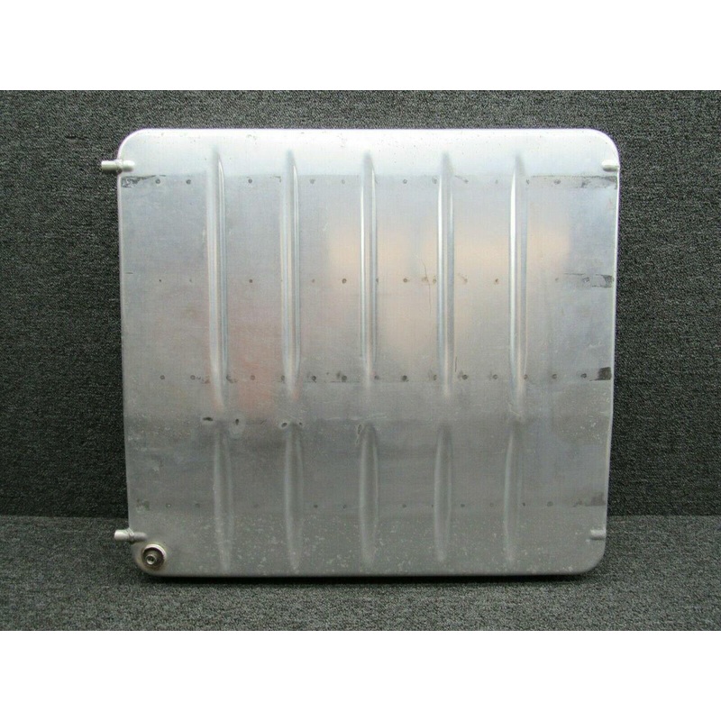 0526007-204 Cessna 172N Fuel Tank Assembly LH