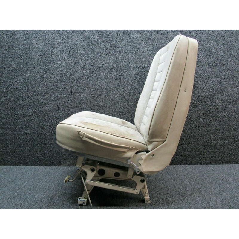0700630-1 Cessna 182L Pilots Seat Assembly Vertically Adjustable