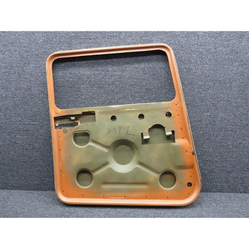 0711023-209 Cessna A185F Structure Cabin Door Assembly LH