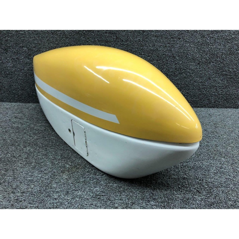 0541223-22 (USE: 0541223-46) Cessna 182 P/Q Wheel Fairing Assembly W/ Lock Door RH (PPP)
