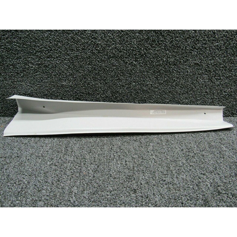 P0515028-1 (USE: P0515028-1-LG) Cessna 172N Past Inc. Doorpost Cover AFT LH