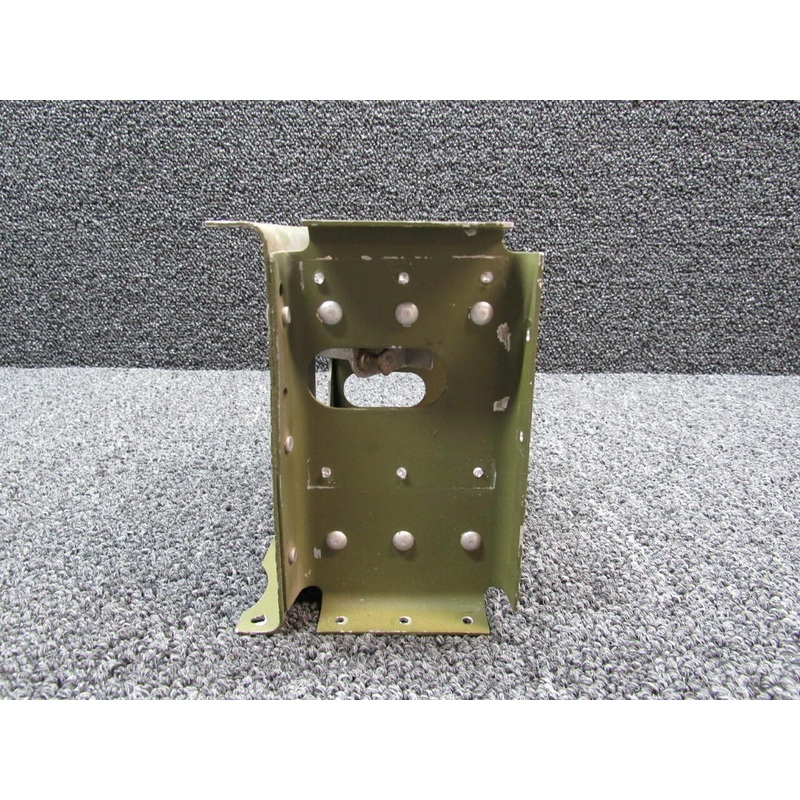 0510135-8 Cessna A185F Support Assembly Control Tee